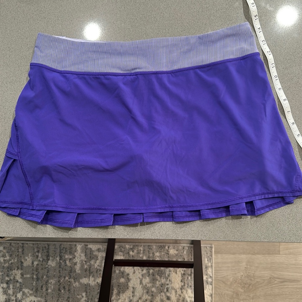 Lululemon skort. Purple. Size 10.
